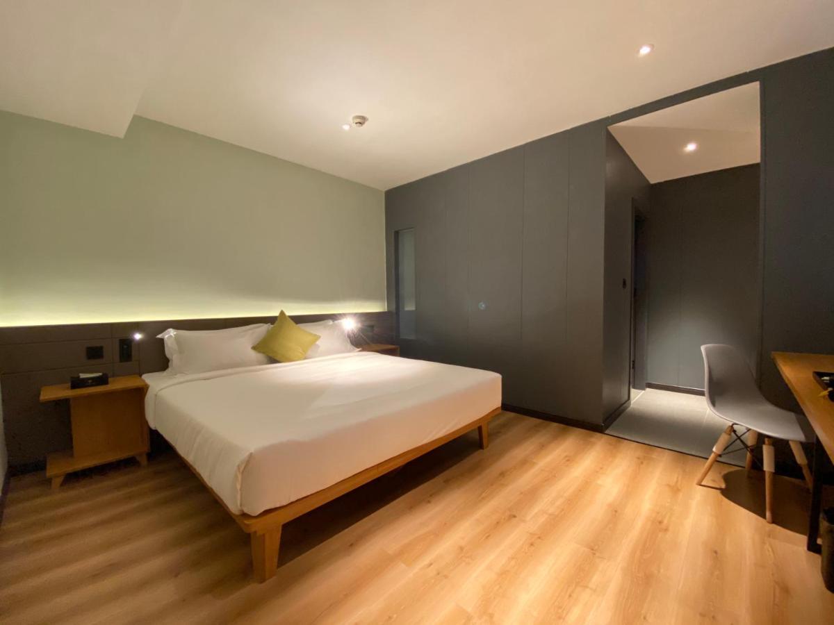 Yunfan Hotel Phnom Pen Exterior foto