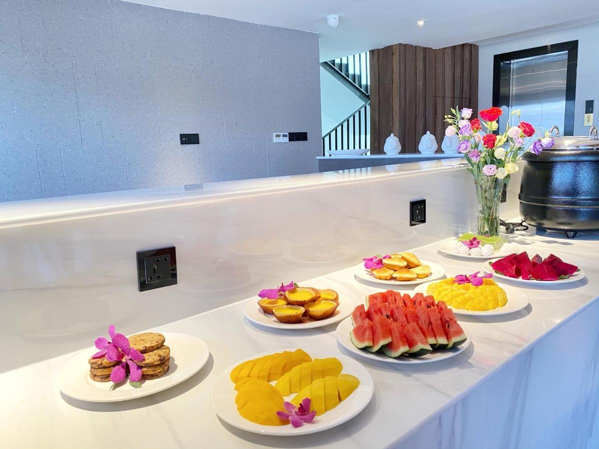 Yunfan Hotel Phnom Pen Exterior foto